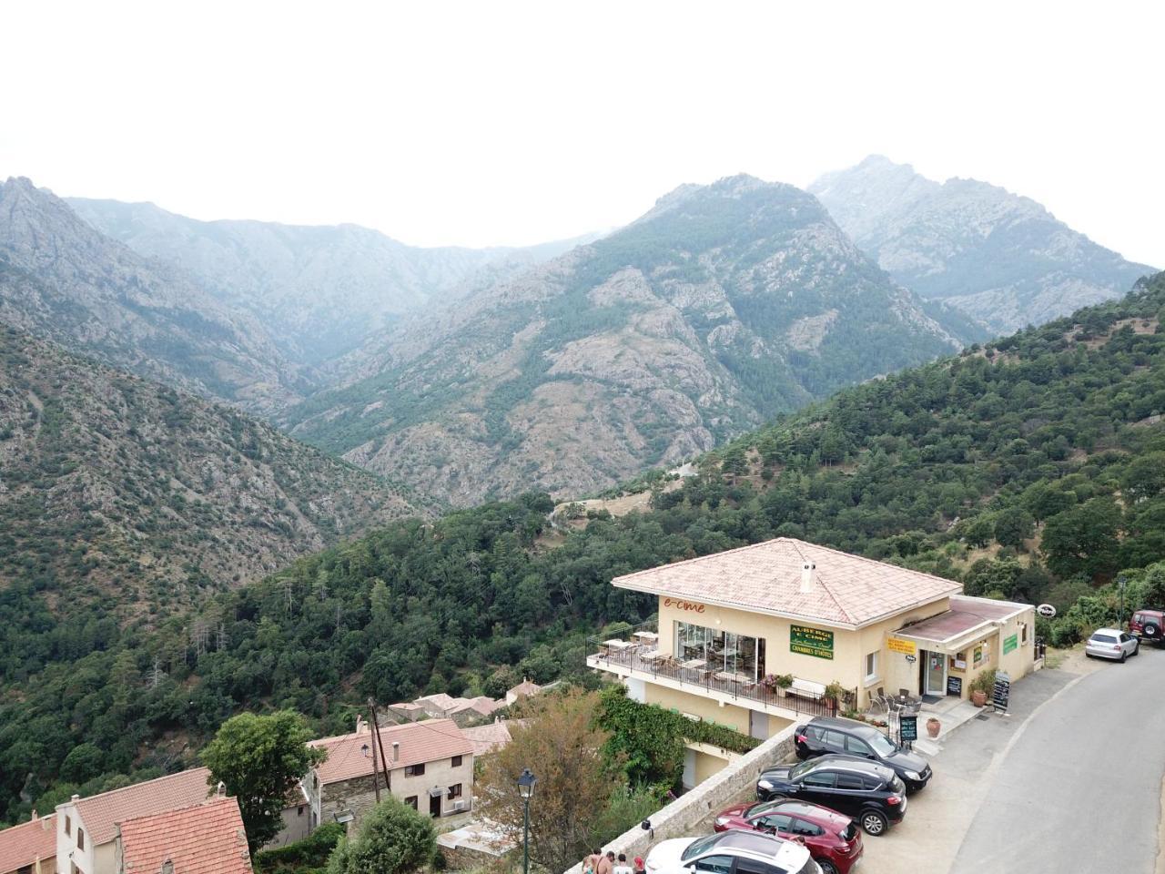 Résidence E Cime Bed & Breakfast *